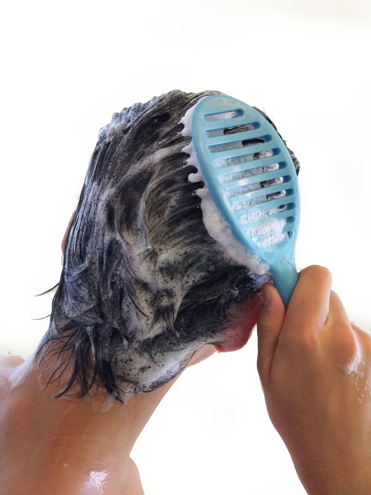 シャンプー&トリートメントブラシ シャン•ピ